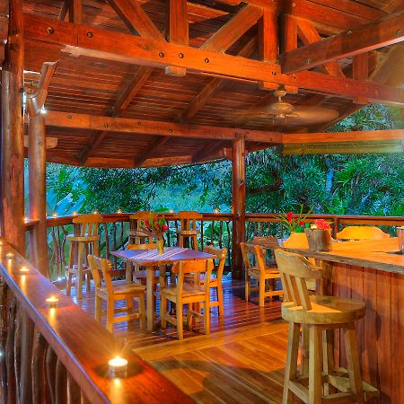 Playa Nicuesa Rainforest Eco Sanctuary Golfito Bagian luar foto