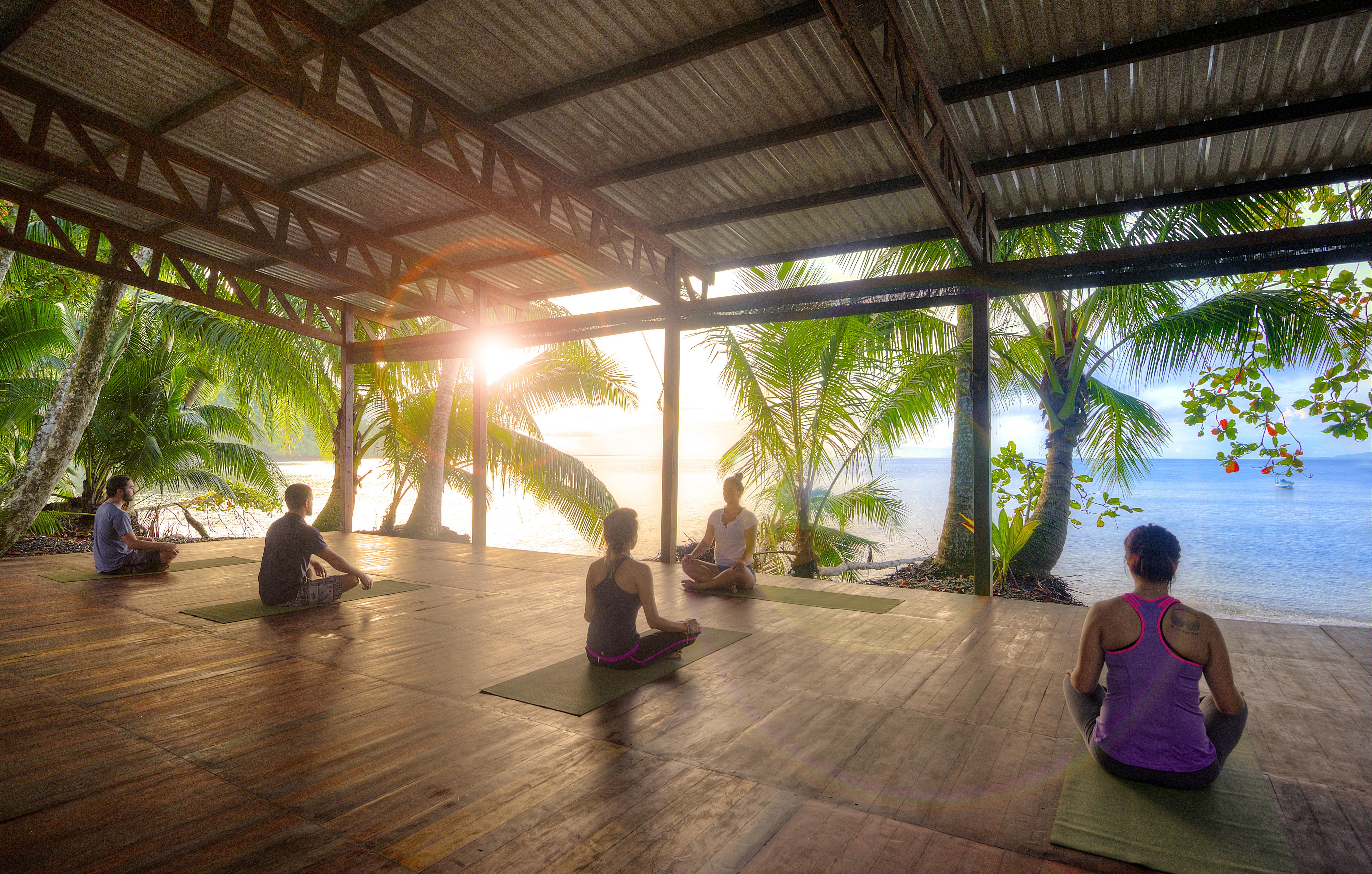 Playa Nicuesa Rainforest Eco Sanctuary Golfito Bagian luar foto