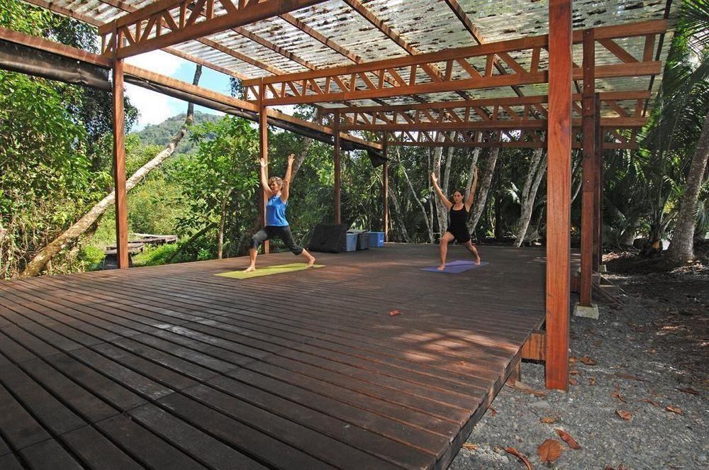 Playa Nicuesa Rainforest Eco Sanctuary Golfito Bagian luar foto